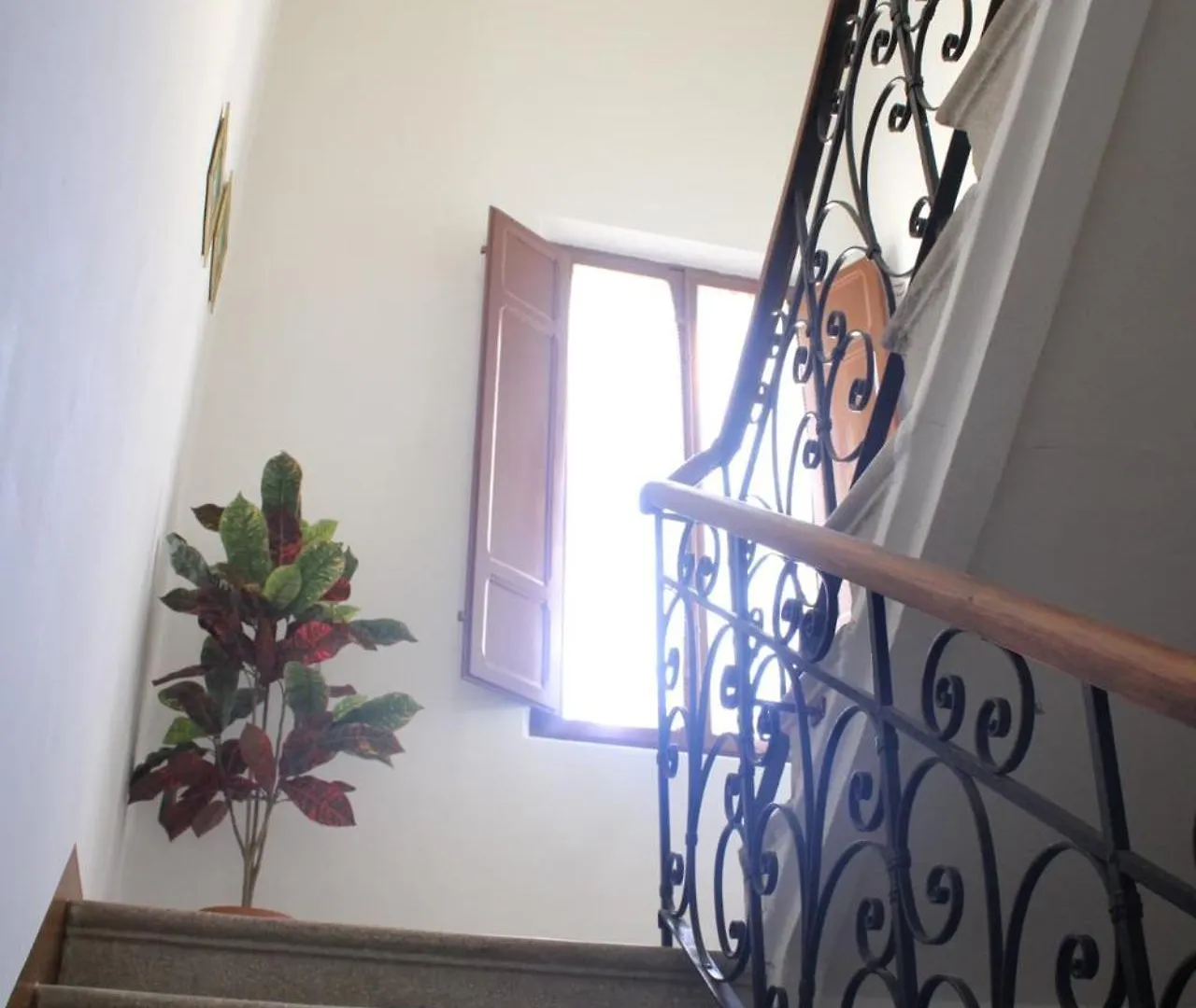 Holiday home Casa Vacanze Rosa Barga Italy