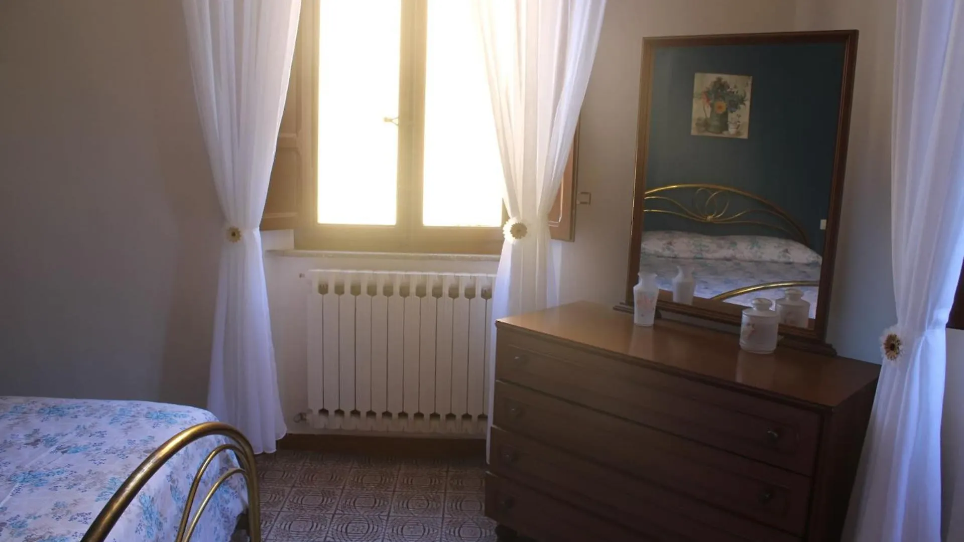 Holiday home Casa Vacanze Rosa Barga Italy